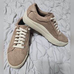 Dr. Scholl's Women's Time Off Go Lace Up Sneaker in toasted taupe 